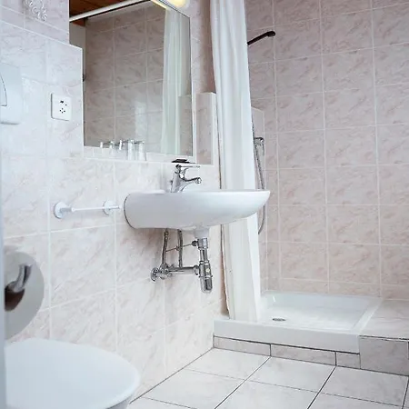 La Tgamona Отель