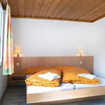Hotel La Tgamona *